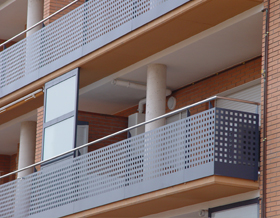barandillas balcones de hierro instaladas
