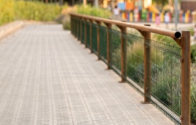 barandilla urbana de acero corten terra